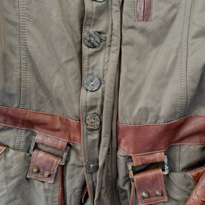 Diletta Lelli Jacke Military Pelz Cargo Vintage Second Hand