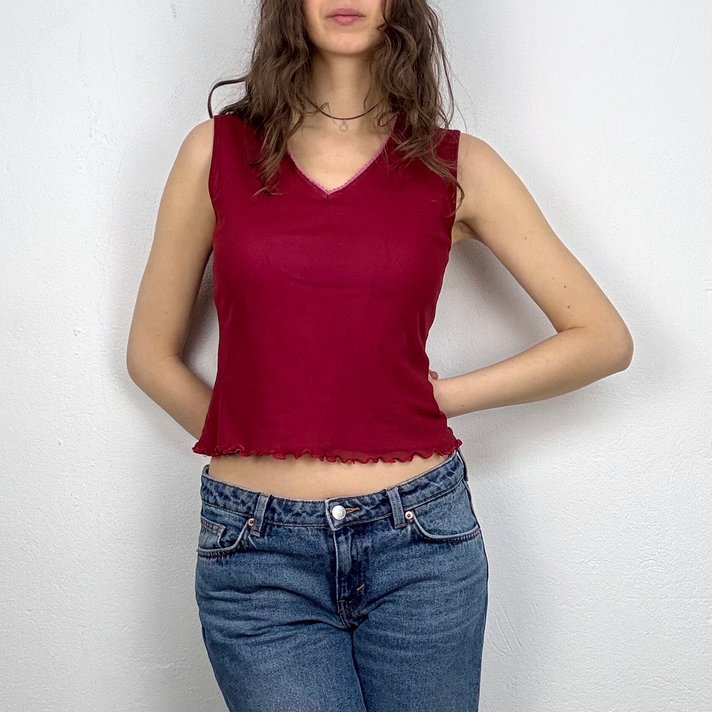 Kuratierter Vintage Onlineshop nachhaltige Secondhand Kleidung online kaufen, Online Shop Vintage, Vintage Online Shop, Second Hand Online Shop, gebraucht, zweite Hand, reused, preloved, Y2K, thriftshop, thriftstore, thrifting, thrift shop, thrift store