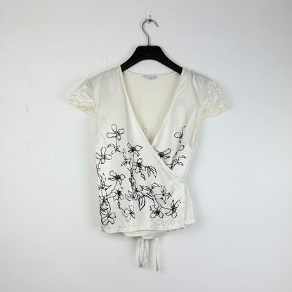 Kuratierter Vintage Onlineshop nachhaltige Secondhand Kleidung online kaufen, Online Shop Vintage, Vintage Online Shop, Second Hand Online Shop, gebraucht, zweite Hand, reused, preloved, Y2K, thriftshop, thriftstore, thrifting, thrift shop, thrift store, Flowy, Blumig, Festival