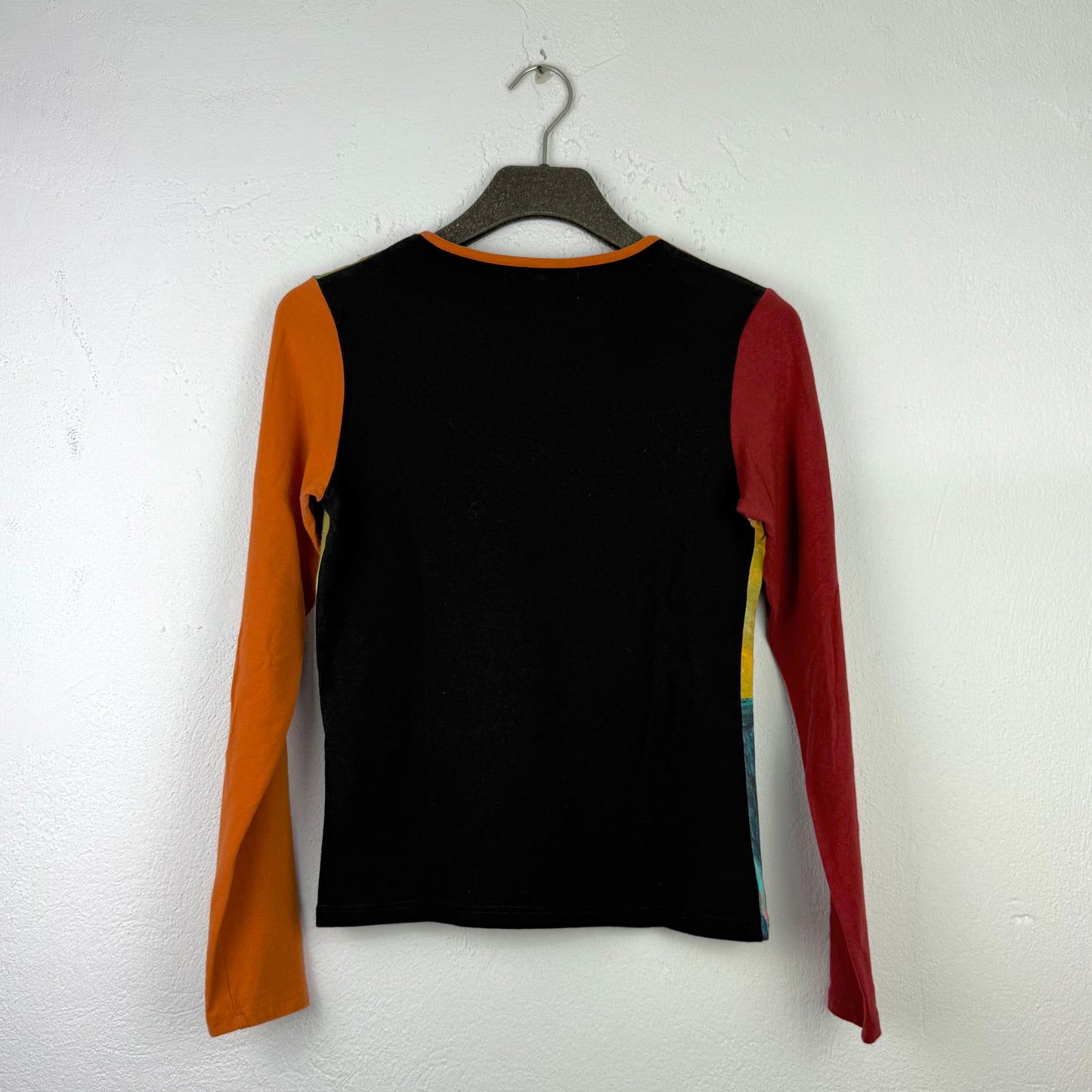 Kuratierter Vintage Onlineshop nachhaltige Secondhand Kleidung online kaufen, Online Shop Vintage, Vintage Online Shop, Second Hand Online Shop, gebraucht, zweite Hand, reused, preloved, Y2K, thriftshop, thriftstore, thrifting, thrift shop, thrift store