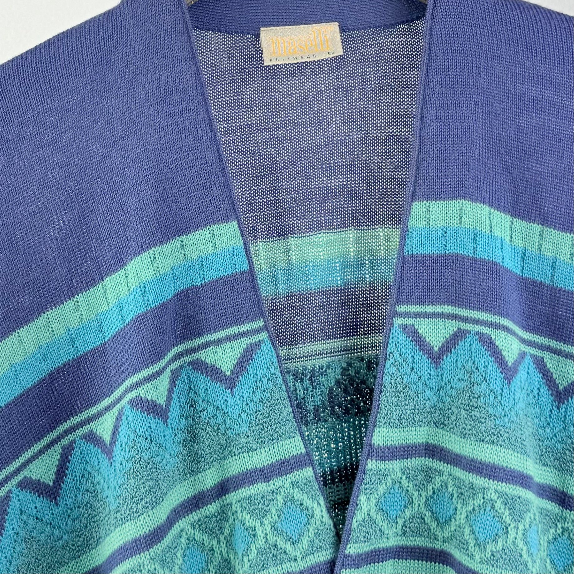 Kuratierter Vintage Onlineshop nachhaltige Secondhand Kleidung online kaufen, Online Shop Vintage, Vintage Online Shop, Second Hand Online Shop, gebraucht, zweite Hand, reused, preloved, Y2K, thriftshop, thriftstore, thrifting, thrift shop, thrift store