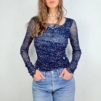Kuratierter Vintage Onlineshop nachhaltige Secondhand Kleidung online kaufen, Online Shop Vintage, Vintage Online Shop, Second Hand Online Shop, gebraucht, zweite Hand, reused, preloved, Y2K, thriftshop, thriftstore, thrifting, thrift shop, thrift store, Mesh, Blumig, Festival