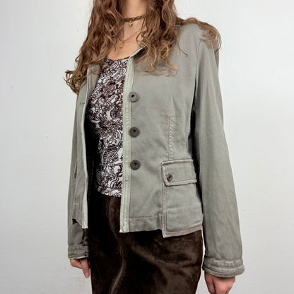Kuratierter Vintage Onlineshop nachhaltige Secondhand Kleidung online kaufen, Online Shop Vintage, Vintage Online Shop, Second Hand Online Shop, gebraucht, zweite Hand, reused, preloved, Y2K, thriftshop, thriftstore, thrifting, thrift shop, thrift store, Retro, Utility, Grunge