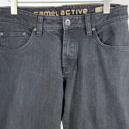 Kuratierter Vintage Onlineshop nachhaltige Secondhand Kleidung online kaufen, Online Shop Vintage, Vintage Online Shop, Second Hand Online Shop, gebraucht, zweite Hand, reused, preloved, Y2K, thriftshop, thriftstore, thrifting, thrift shop, thrift store, Jeans, Denim, Camel Active