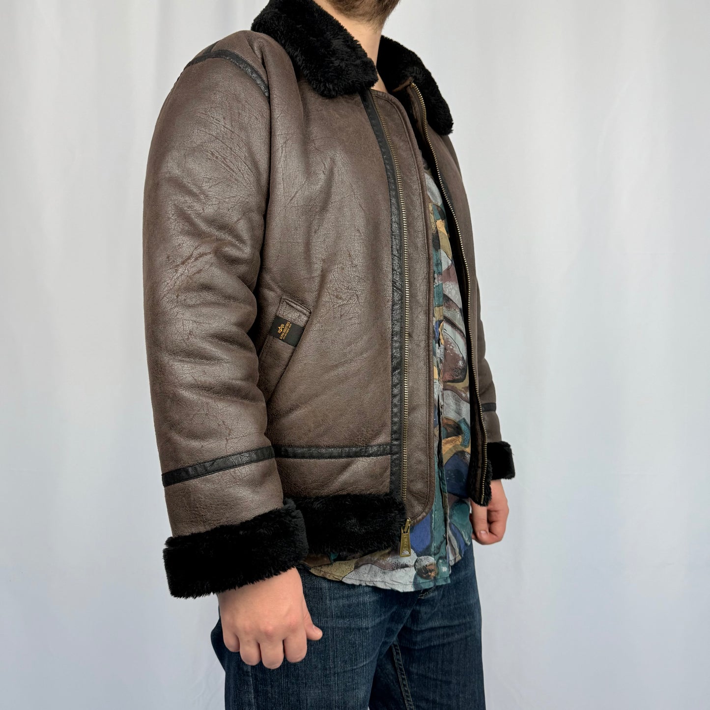 Kuratierter Vintage Onlineshop nachhaltige Secondhand Kleidung online kaufen, Online Shop Vintage, Vintage Online Shop, Second Hand Online Shop, gebraucht, zweite Hand, reused, preloved, Y2K, thriftshop, thriftstore, thrifting, thrift shop, thrift store, retro, cozy, warm, winter