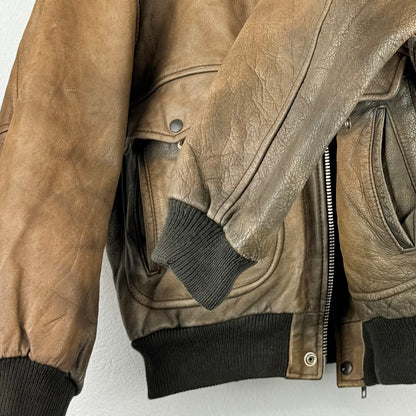Kuratierter Vintage Onlineshop nachhaltige Secondhand Kleidung online kaufen, Online Shop Vintage, Vintage Online Shop, Second Hand Online Shop, gebraucht, zweite Hand, reused, preloved, Y2K, thriftshop, thriftstore, thrifting, thrift shop, thrift store