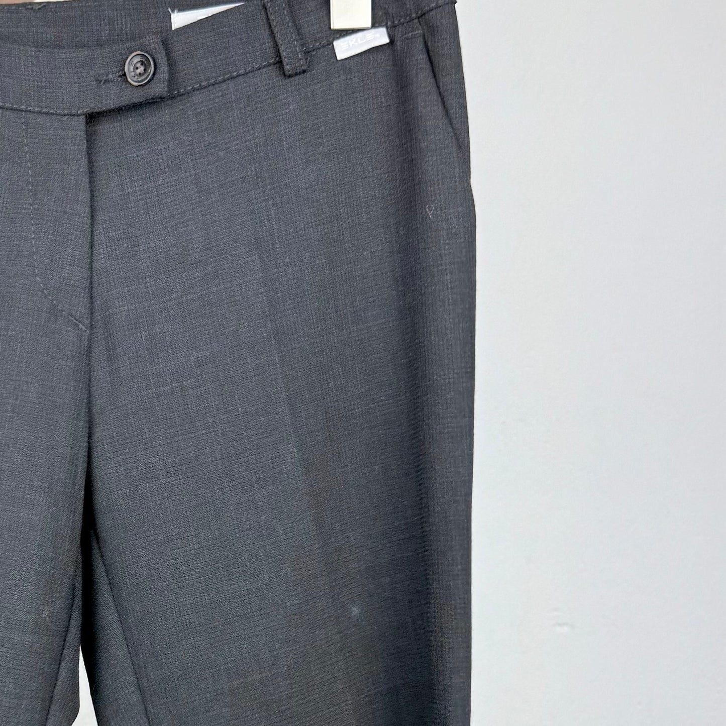 Kuratierter Vintage Onlineshop nachhaltige Secondhand Kleidung online kaufen, Online Shop Vintage, Vintage Online Shop, Second Hand Online Shop, gebraucht, zweite Hand, reused, preloved, Y2K, thriftshop, thriftstore, thrifting, thrift shop, thrift store