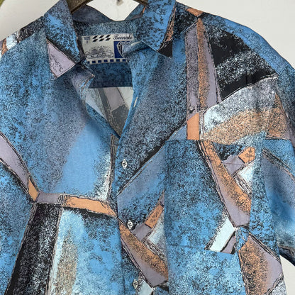 Kuratierter Vintage Onlineshop nachhaltige Secondhand Kleidung online kaufen, Online Shop Vintage, Vintage Online Shop, Second Hand Online Shop, gebraucht, zweite Hand, reused, preloved, Y2K, thriftshop, thriftstore, thrifting, thrift shop, thrift store