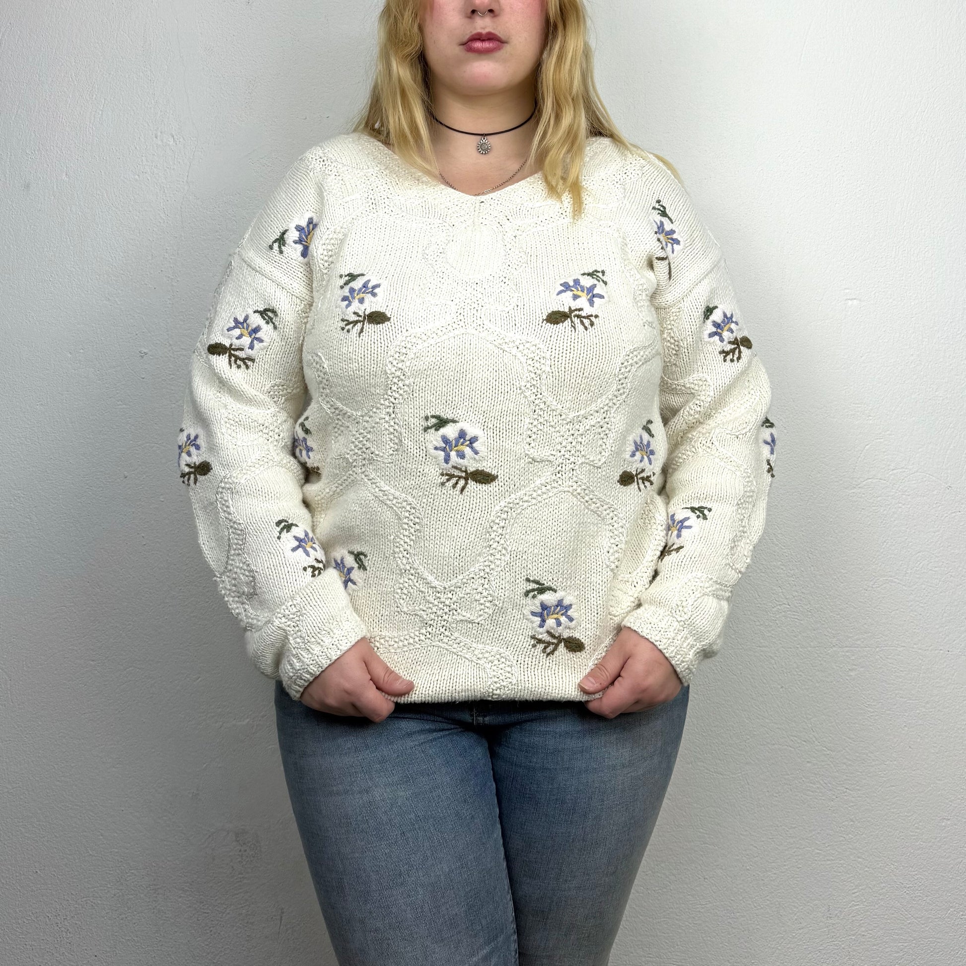 Kuratierter Vintage Onlineshop nachhaltige Secondhand Kleidung online kaufen, Online Shop Vintage, Vintage Online Shop, Second Hand Online Shop, gebraucht, zweite Hand, reused, preloved, Y2K, thriftshop, thriftstore, thrifting, thrift shop, thrift store