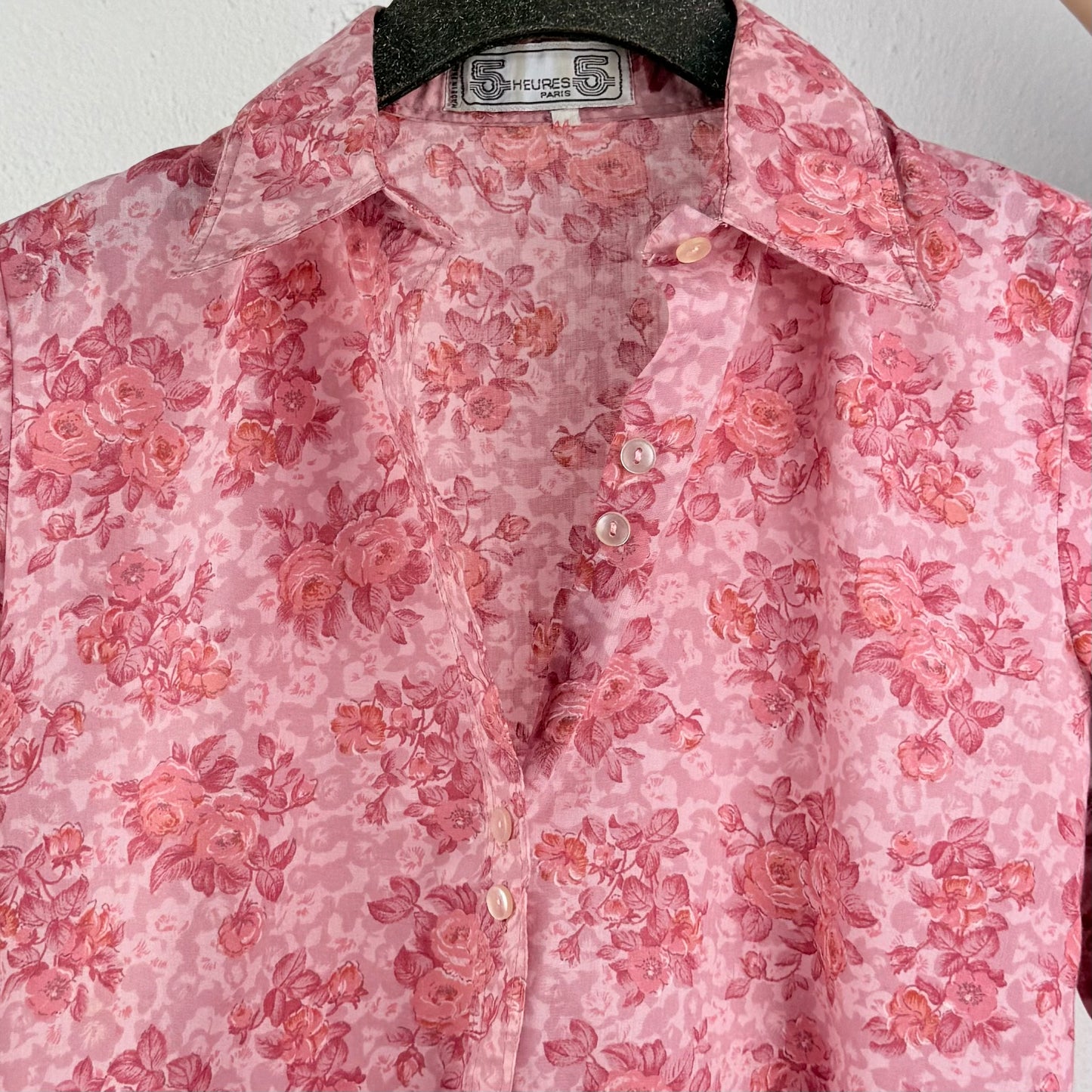 Kuratierter Vintage Onlineshop nachhaltige Secondhand Kleidung online kaufen, Online Shop Vintage, Vintage Online Shop, Second Hand Online Shop, gebraucht, zweite Hand, reused, preloved, Y2K, thriftshop, thriftstore, thrifting, thrift shop, thrift store