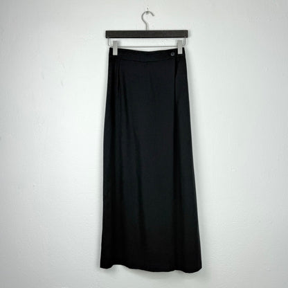 Kuratierter Vintage Onlineshop nachhaltige Secondhand Kleidung online kaufen, Online Shop Vintage, Vintage Online Shop, Second Hand Online Shop, gebraucht, zweite Hand, reused, preloved, Y2K, thriftshop, thriftstore, thrifting, thrift shop, thrift store