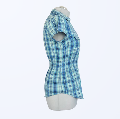 Guess Kurzarmbluse kariert türkis hellblau y2k Teos Vintage Onlineshop