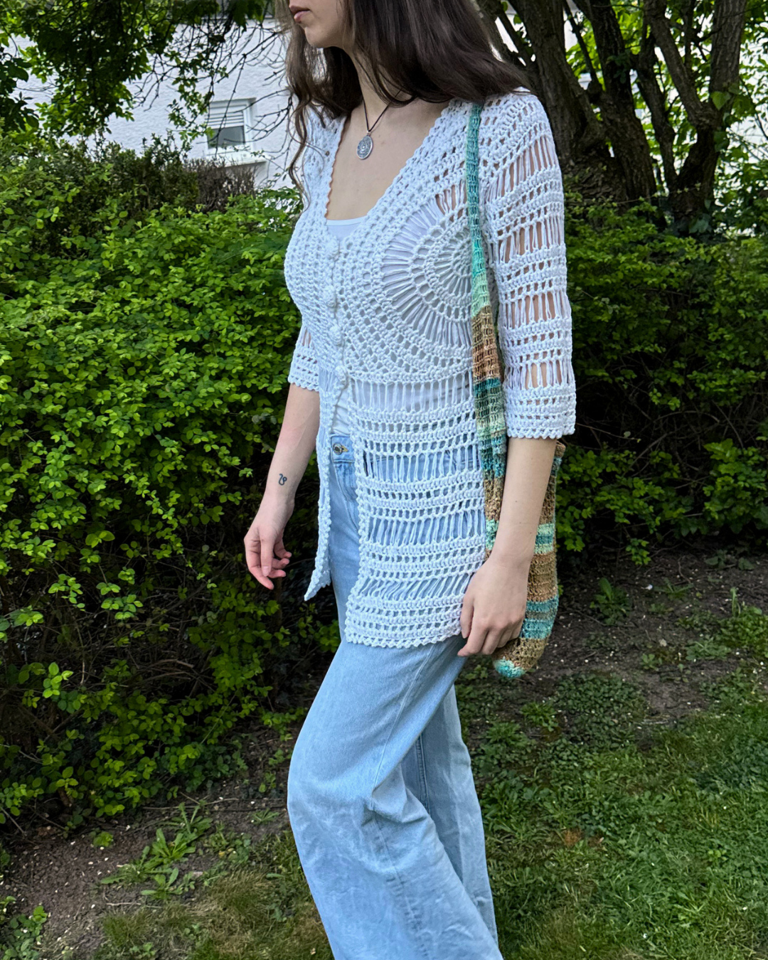 Boho Festival Whitchy Whimsical Häkelcardigan lang weiß Teos Vintage