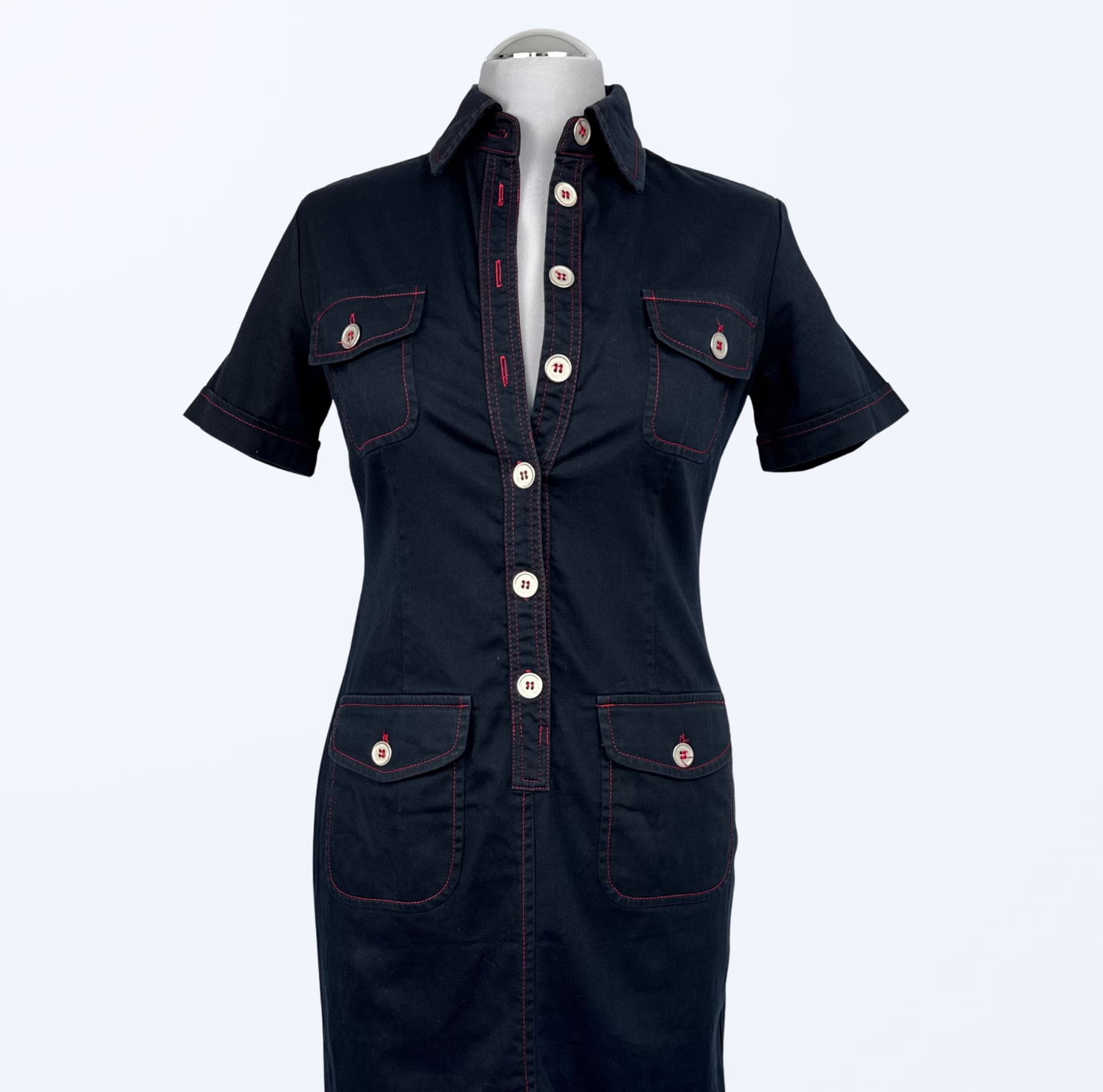 Kleid Dunkelblau rote Nähte Utility