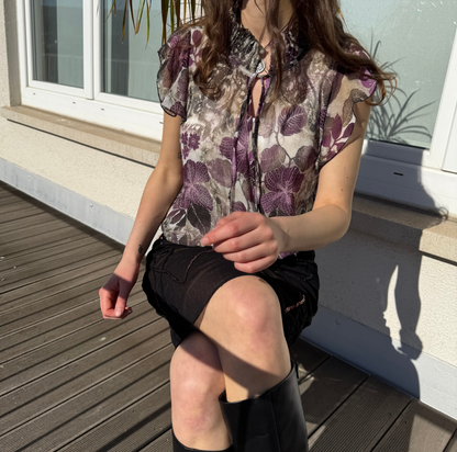 Wickeloptik Oberteil Seide Blumenmuster zum binden Teos Vintage Onlineshop