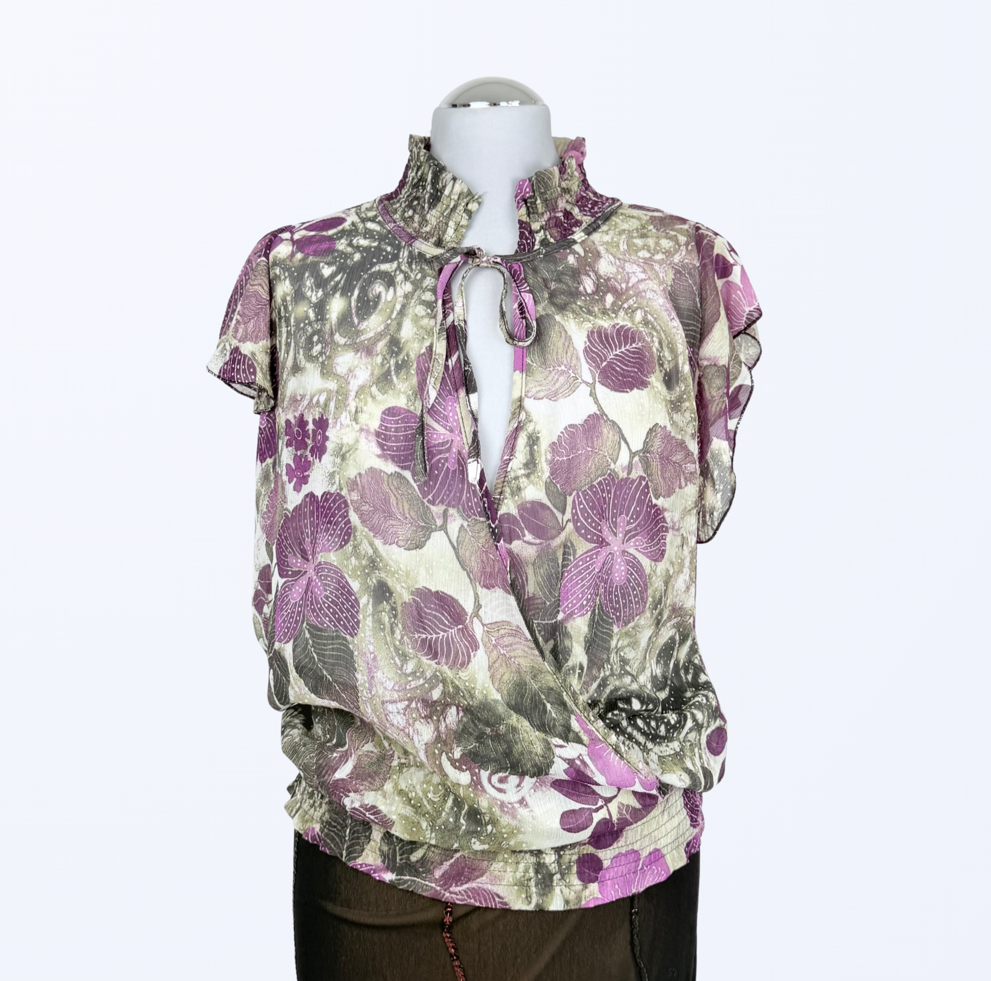 Wickeloptik Oberteil Seide Blumenmuster zum binden Teos Vintage Onlineshop