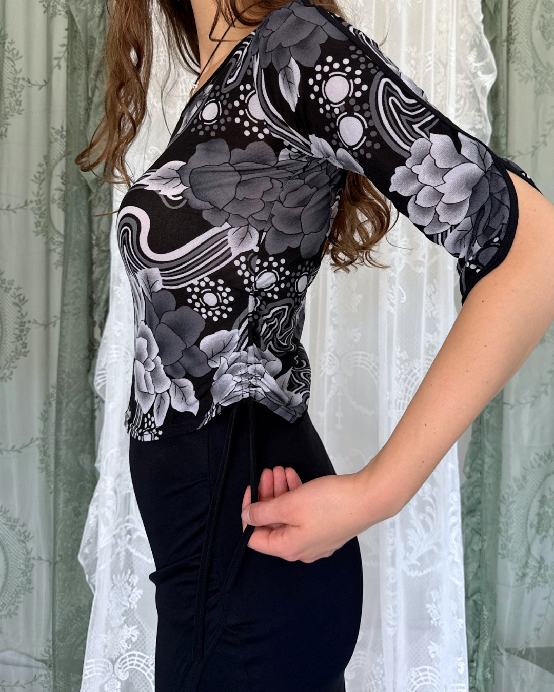 Longsleeve grau schwarz gemustert Whimsy Whimsical Whitchy 90s Style Teos Vintage Onlineshop