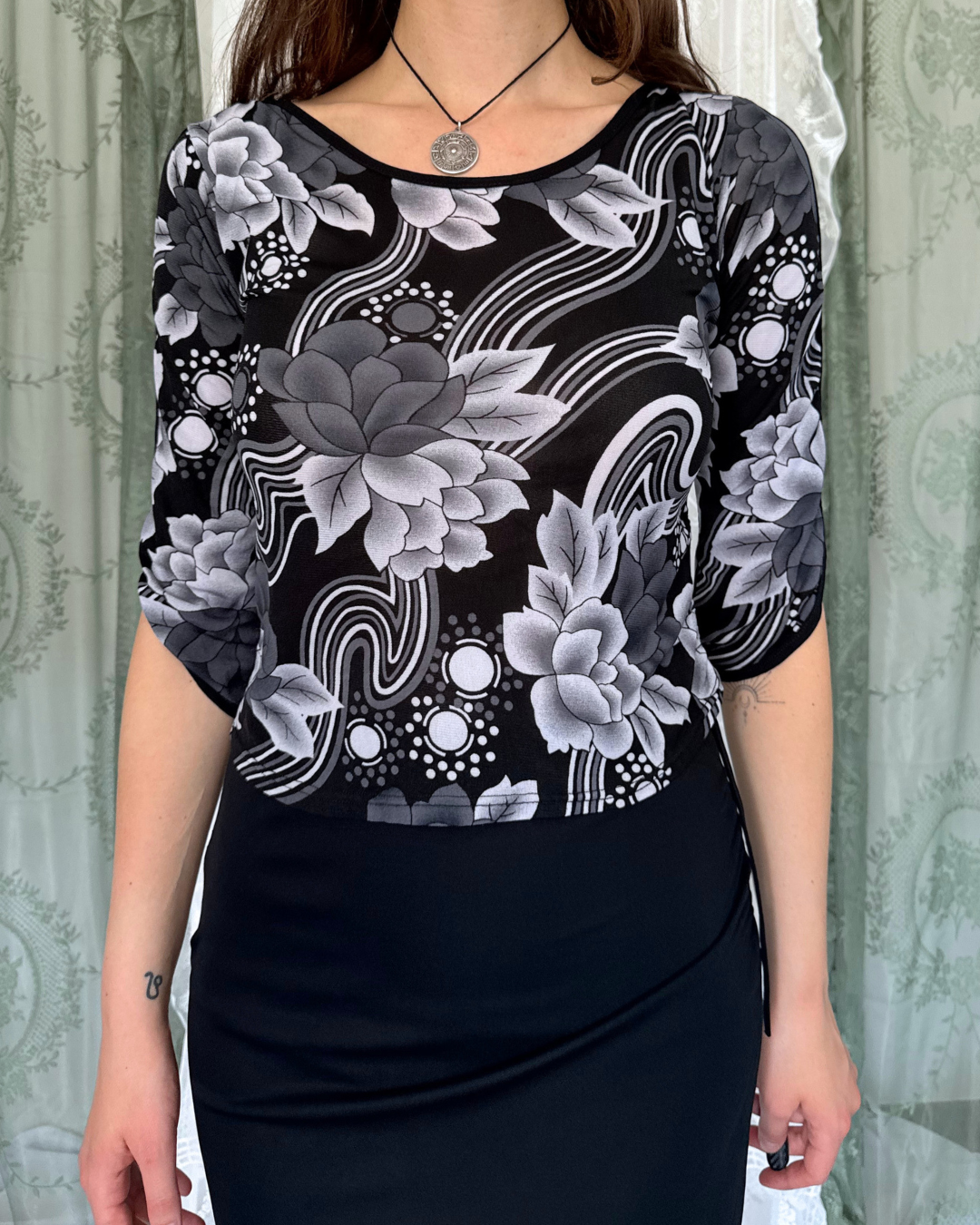 Longsleeve grau schwarz gemustert Whimsy Whimsical Whitchy 90s Style Teos Vintage Onlineshop
