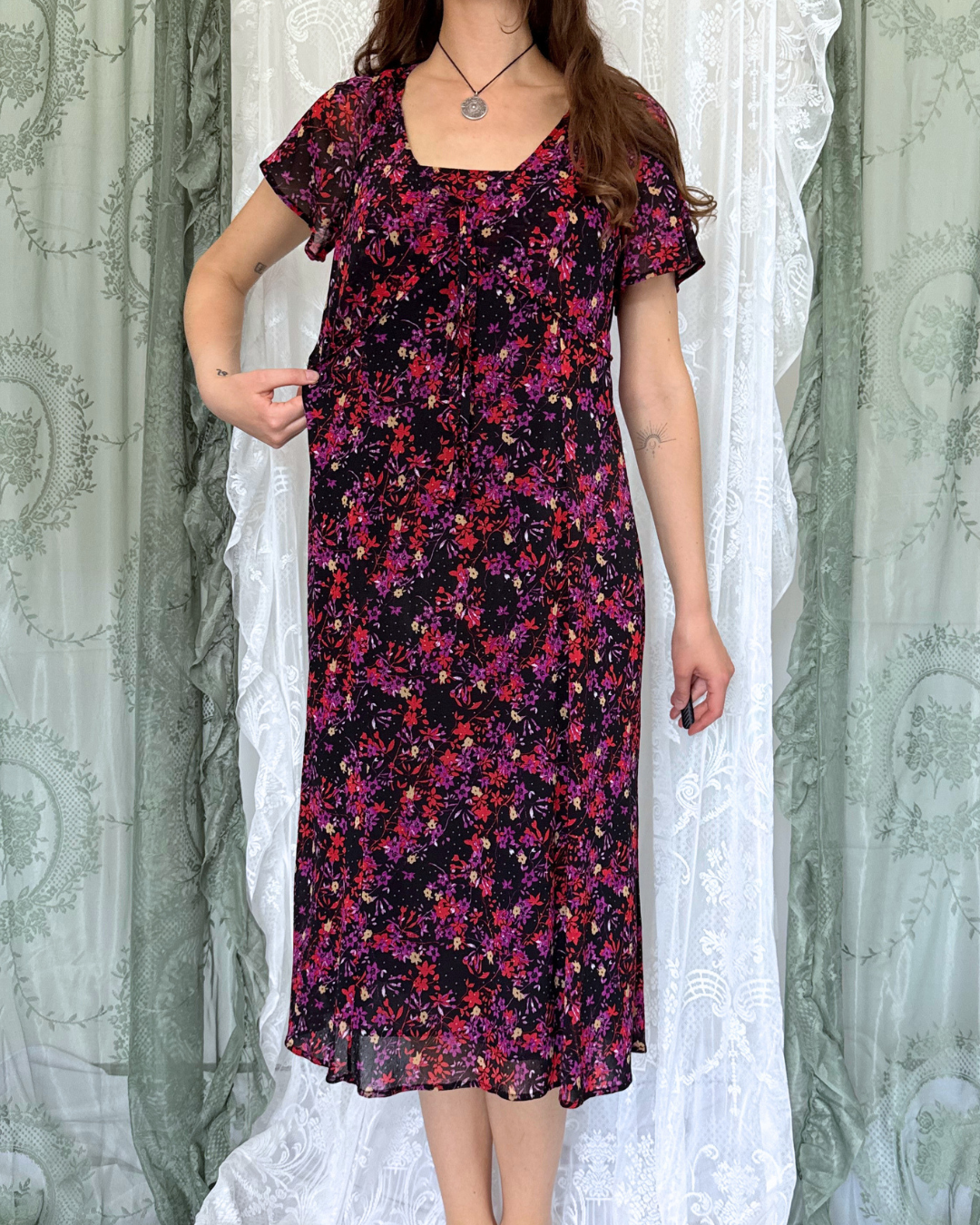 Luisa Viola Maxikleid Blumenmuster Sommerkleid 90s Style whitchy whimsical boho Teos Vintage Onlineshop