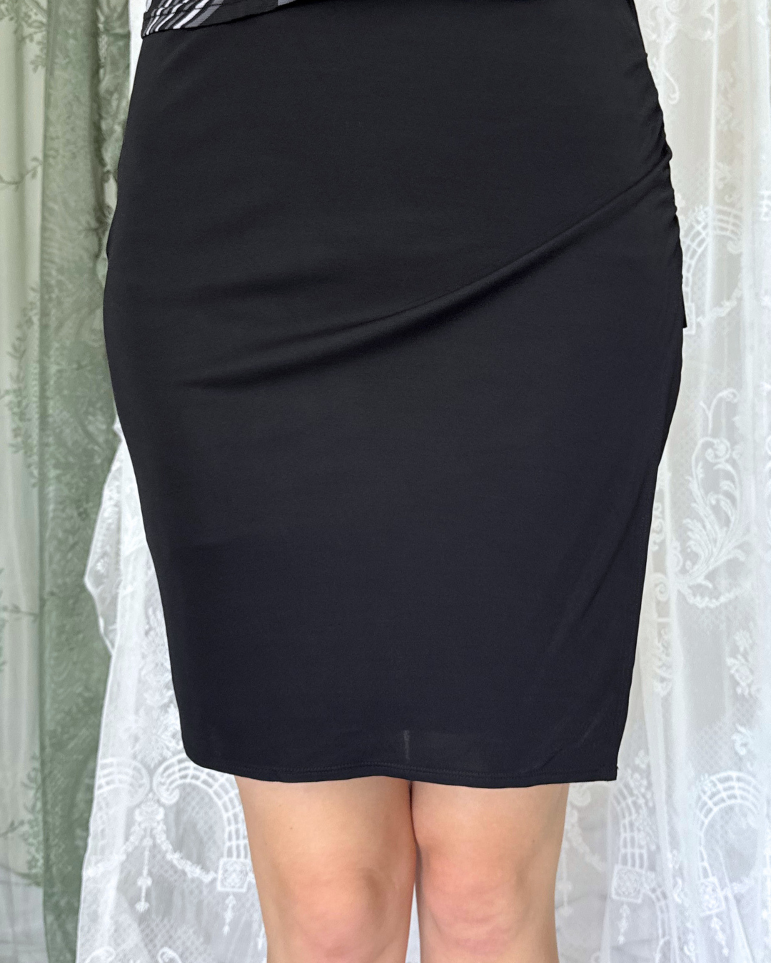 Marc Cain Midirock Asymmetrisch schwarz Gr. S Teos Vintage Onlineshop