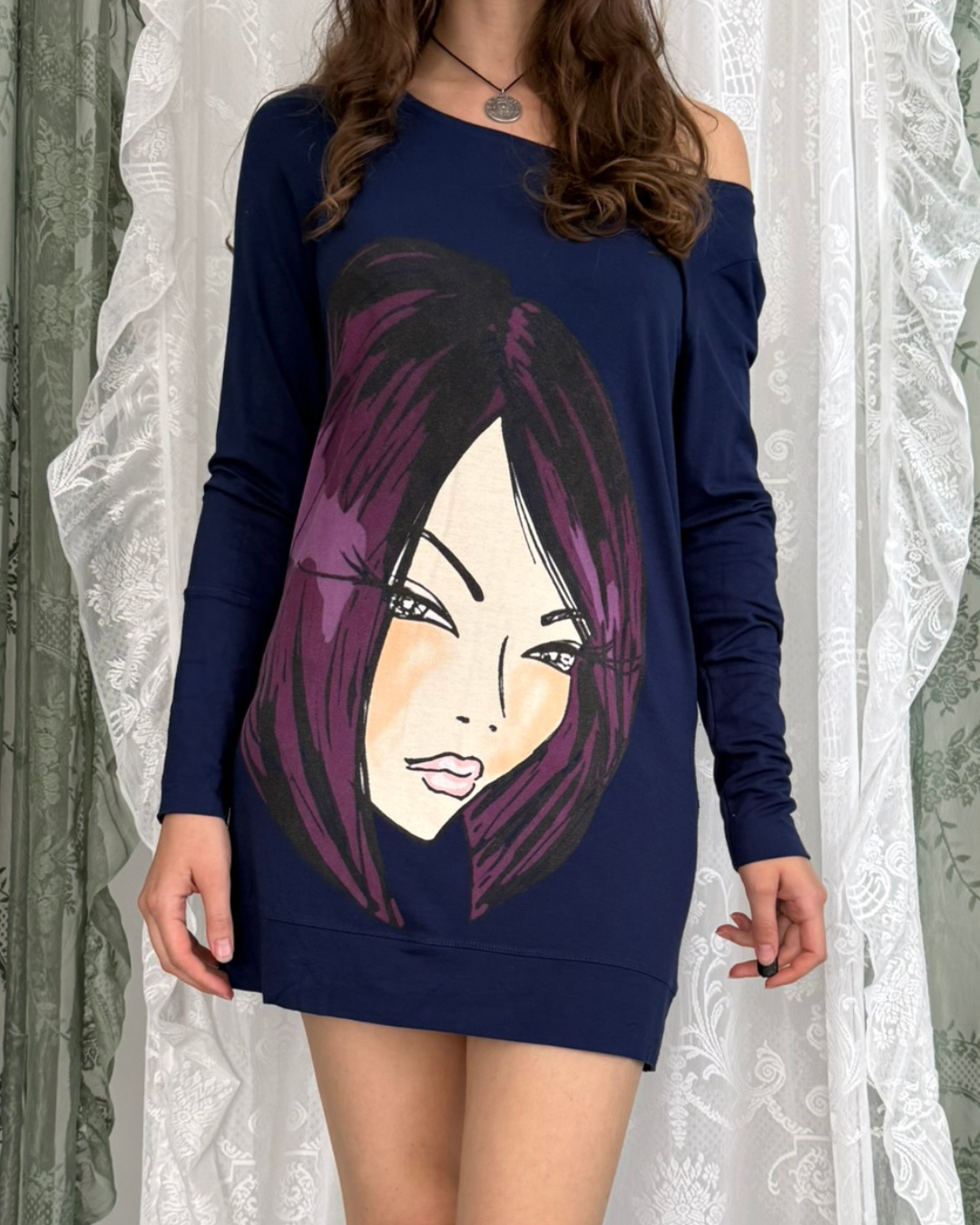 Motivi Kleid y2k face print woman print dunkelblau Gr. S/M Teos vintage Online Shop