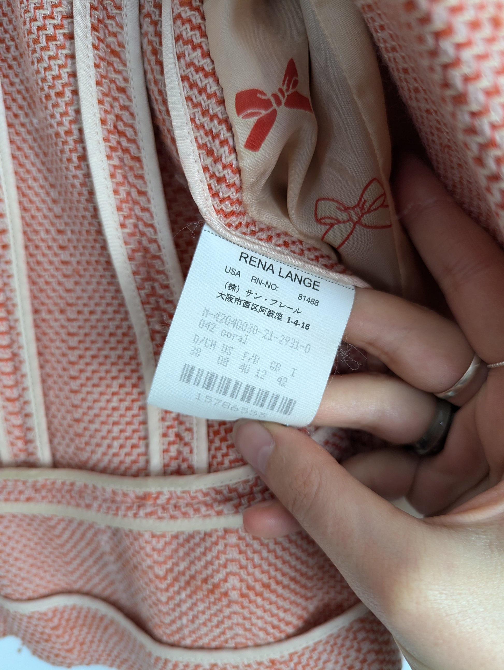 Kuratierter Vintage Onlineshop nachhaltige Secondhand Kleidung online kaufen, Online Shop Vintage, Vintage Online Shop, Second Hand Online Shop, gebraucht, zweite Hand, reused, preloved, Y2K, thriftshop, thriftstore, thrifting, thrift shop, thrift store