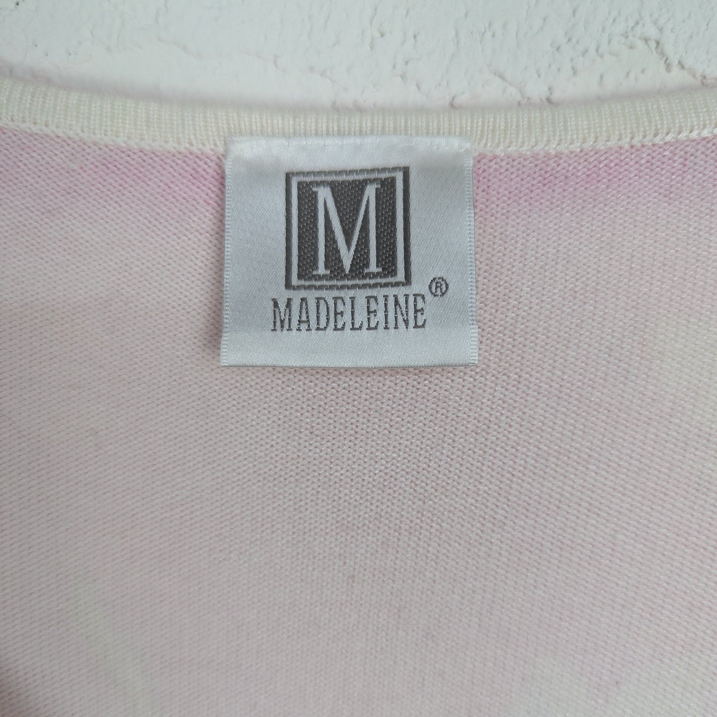 Kuratierter Vintage Onlineshop nachhaltige Secondhand Kleidung online kaufen, Online Shop Vintage, Vintage Online Shop, Second Hand Online Shop, gebraucht, zweite Hand, reused, preloved, Y2K, thriftshop, thriftstore, thrifting, thrift shop, thrift store