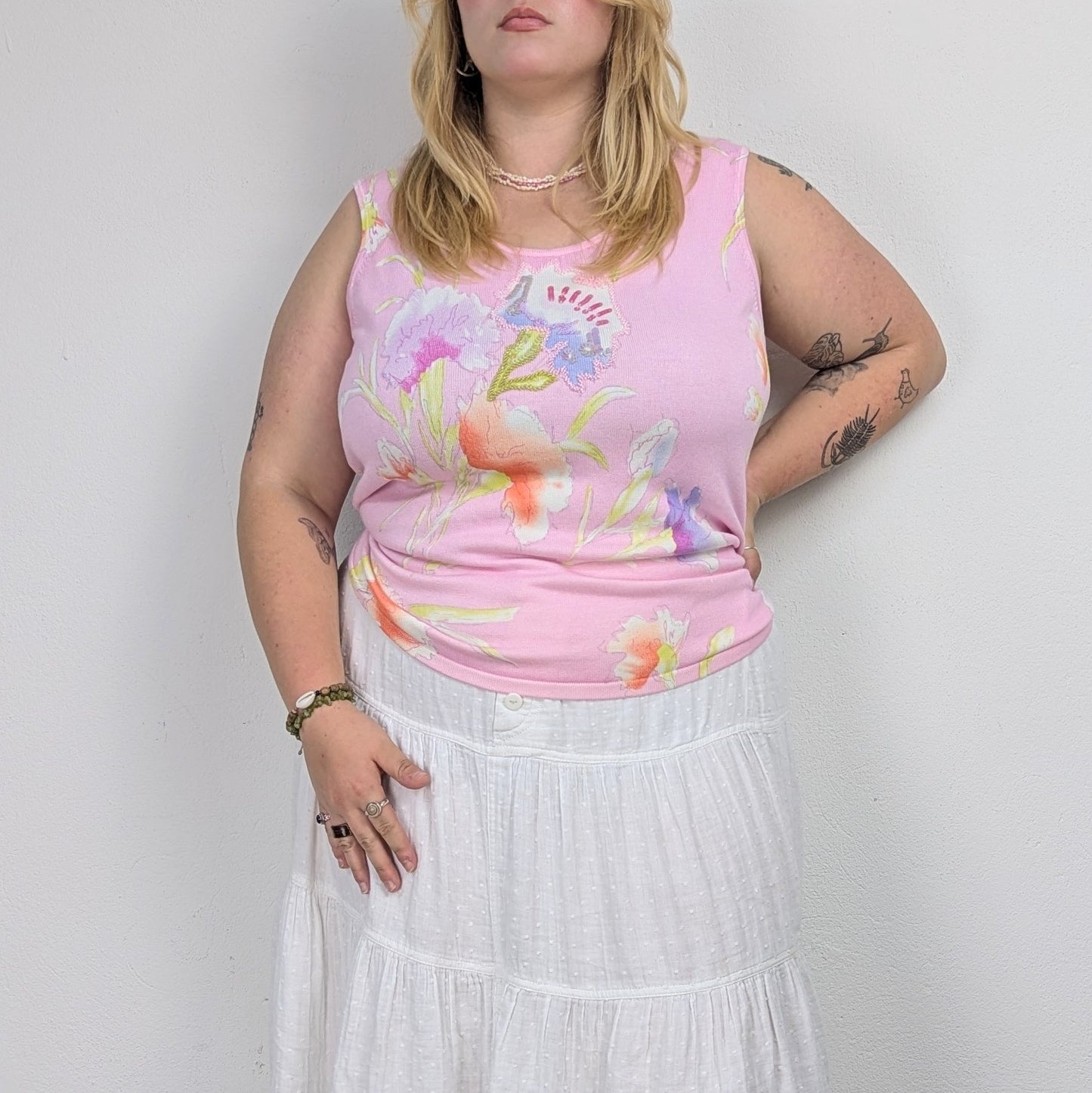 Kuratierter Vintage Onlineshop nachhaltige Secondhand Kleidung online kaufen, Online Shop Vintage, Vintage Online Shop, Second Hand Online Shop, gebraucht, zweite Hand, reused, preloved, Y2K, thriftshop, thriftstore, thrifting, thrift shop, thrift store