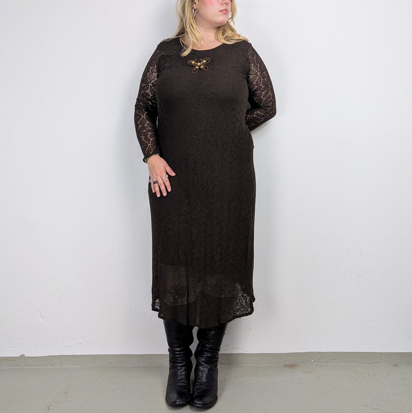 Kuratierter Vintage Onlineshop nachhaltige Secondhand Kleidung online kaufen, Online Shop Vintage, Vintage Online Shop, Second Hand Online Shop, gebraucht, zweite Hand, reused, preloved, Y2K, thriftshop, thriftstore, thrifting, thrift shop, thrift store