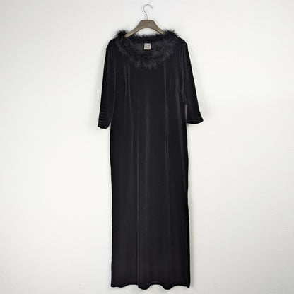 Kuratierter Vintage Onlineshop nachhaltige Secondhand Kleidung online kaufen, Online Shop Vintage, Vintage Online Shop, Second Hand Online Shop, gebraucht, zweite Hand, reused, preloved, Y2K, thriftshop, thriftstore, thrifting, thrift shop, thrift store