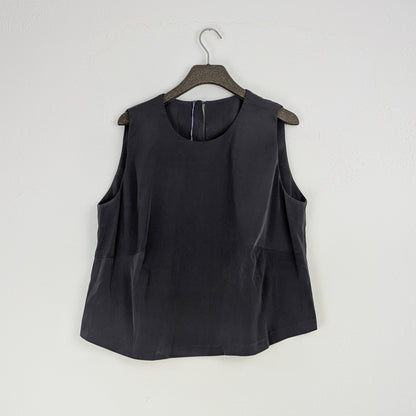 Kuratierter Vintage-Onlineshop– nachhaltige Second-Hand-Kleidung online kaufen