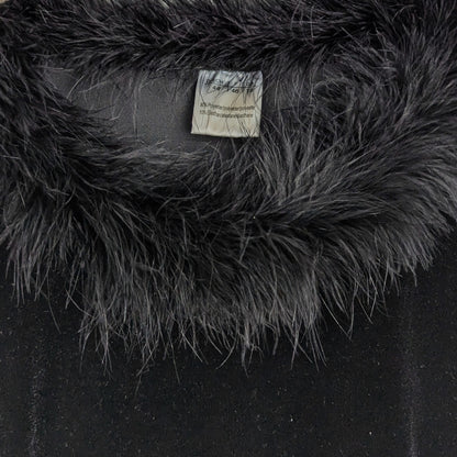 Kuratierter Vintage Onlineshop nachhaltige Secondhand Kleidung online kaufen, Online Shop Vintage, Vintage Online Shop, Second Hand Online Shop, gebraucht, zweite Hand, reused, preloved, Y2K, thriftshop, thriftstore, thrifting, thrift shop, thrift store