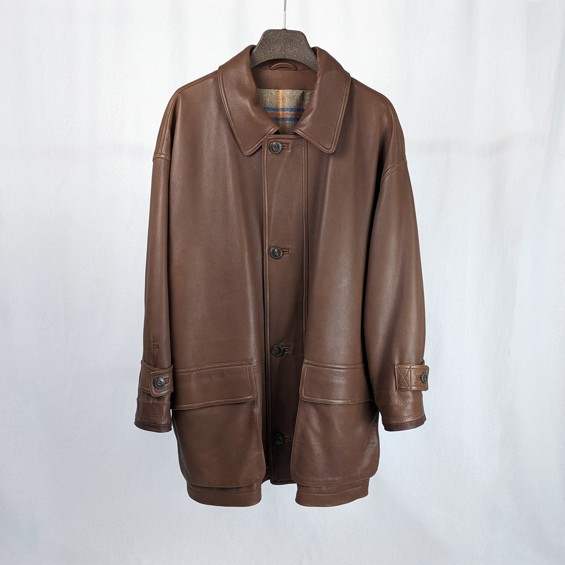 Kuratierter Vintage Onlineshop nachhaltige Secondhand Kleidung online kaufen, Online Shop Vintage, Vintage Online Shop, Second Hand Online Shop, gebraucht, zweite Hand, reused, preloved, Y2K, thriftshop, thriftstore, thrifting, thrift shop, thrift store