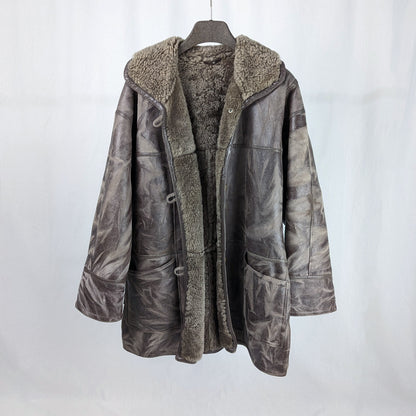 Kuratierter Vintage Onlineshop nachhaltige Secondhand Kleidung online kaufen, Online Shop Vintage, Vintage Online Shop, Second Hand Online Shop, gebraucht, zweite Hand, reused, preloved, Y2K, thriftshop, thriftstore, thrifting, thrift shop, thrift store