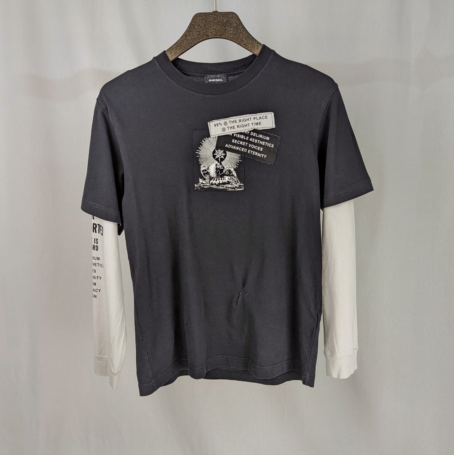Kuratierter Vintage Onlineshop nachhaltige Secondhand Kleidung online kaufen, Online Shop Vintage, Vintage Online Shop, Second Hand Online Shop, gebraucht, zweite Hand, reused, preloved, Y2K, thriftshop, thriftstore, thrifting, thrift shop, thrift store