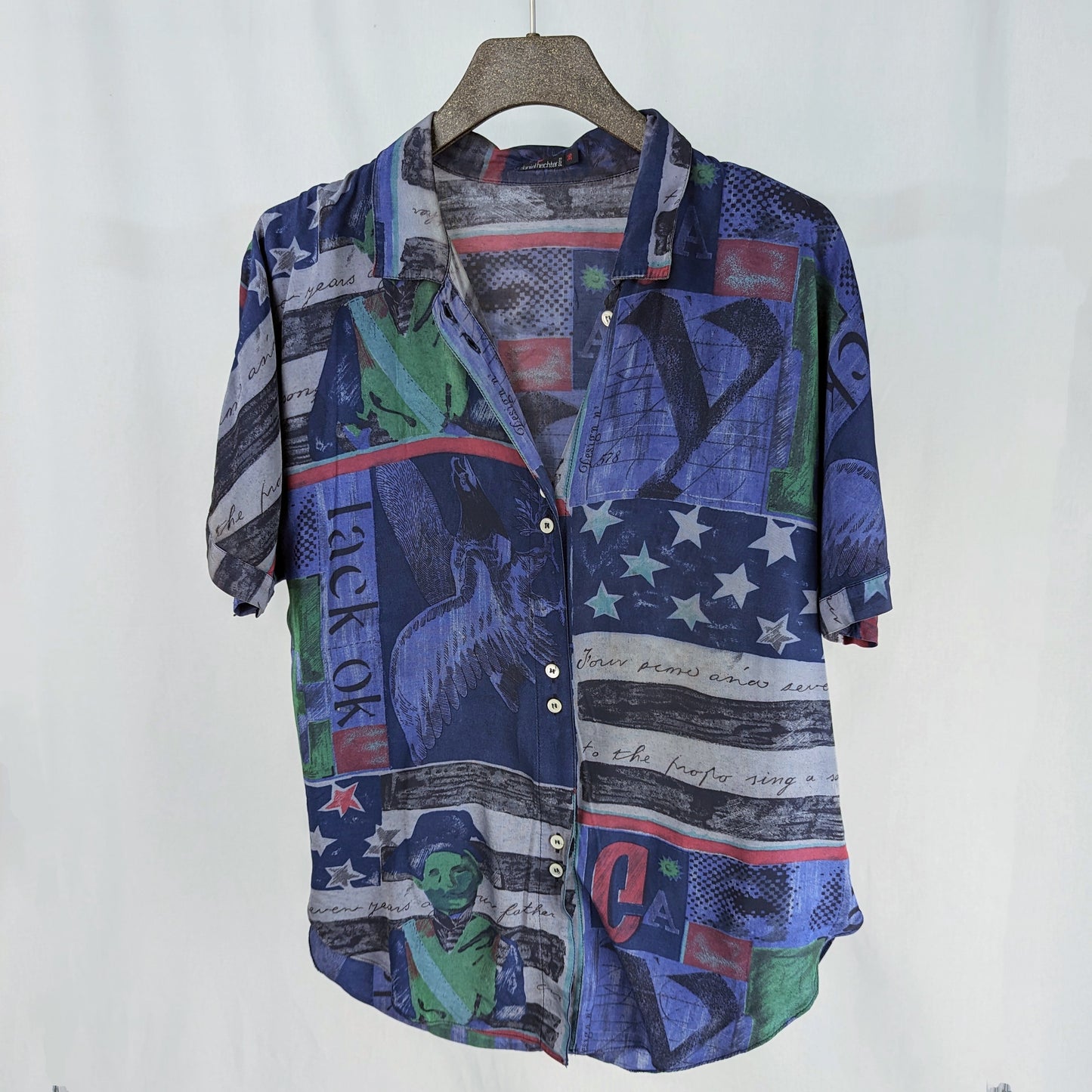 Kuratierter Vintage Onlineshop nachhaltige Secondhand Kleidung online kaufen, Online Shop Vintage, Vintage Online Shop, Second Hand Online Shop, gebraucht, zweite Hand, reused, preloved, Y2K, thriftshop, thriftstore, thrifting, thrift shop, thrift store
