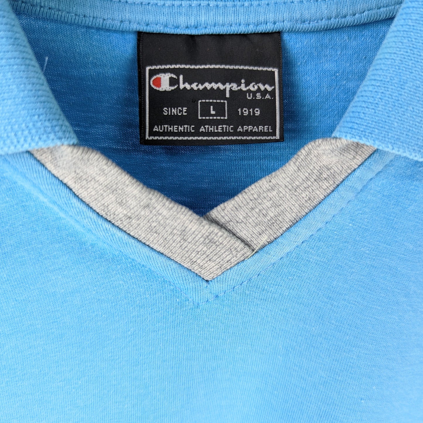 Kuratierter Vintage Onlineshop nachhaltige Secondhand Kleidung online kaufen, Online Shop Vintage, Vintage Online Shop, Second Hand Online Shop, gebraucht, zweite Hand, reused, preloved, Y2K, thriftshop, thriftstore, thrifting, thrift shop, thrift store