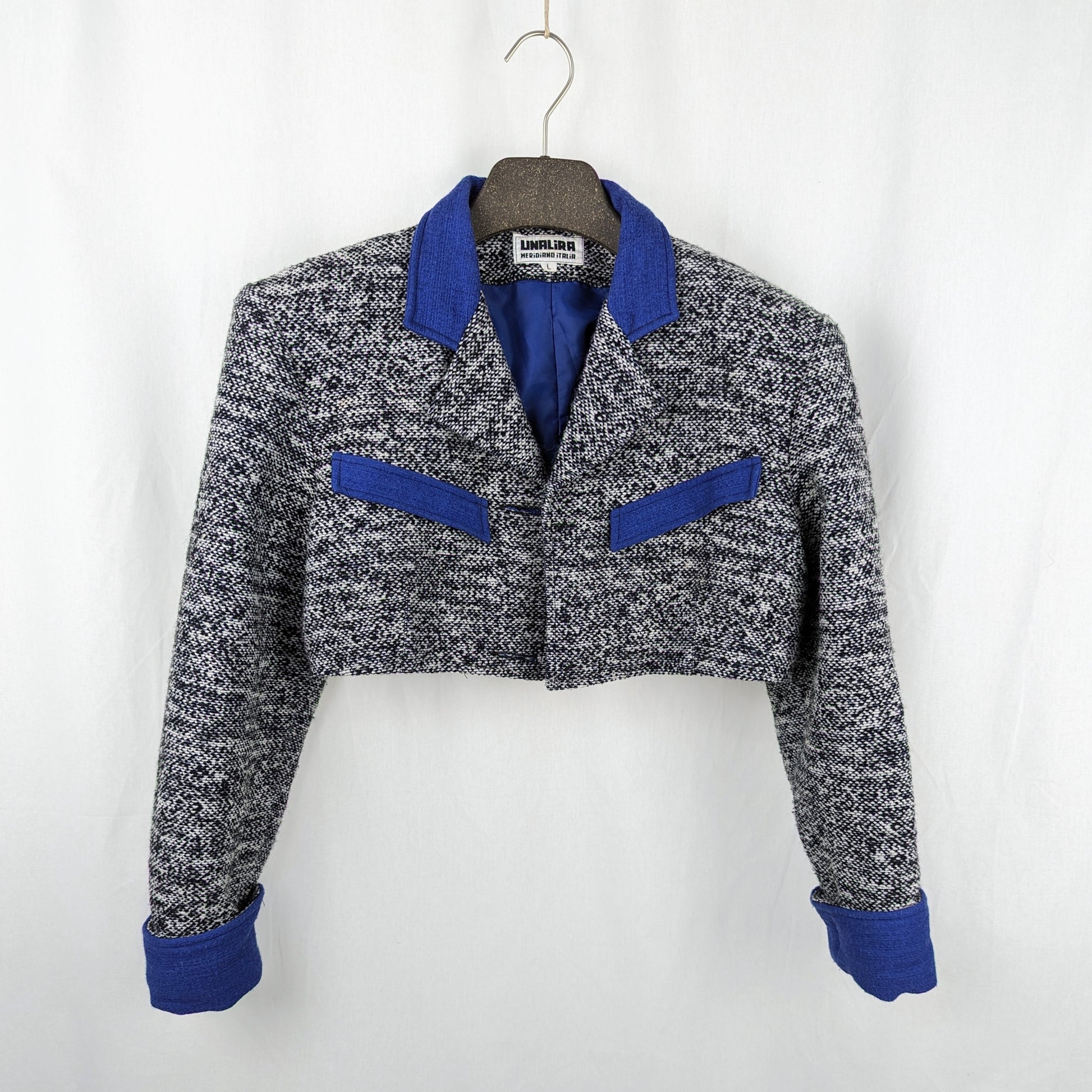 Kuratierter Vintage Onlineshop nachhaltige Secondhand Kleidung online kaufen, Online Shop Vintage, Vintage Online Shop, Second Hand Online Shop, gebraucht, zweite Hand, reused, preloved, Y2K, thriftshop, thriftstore, thrifting, thrift shop, thrift store