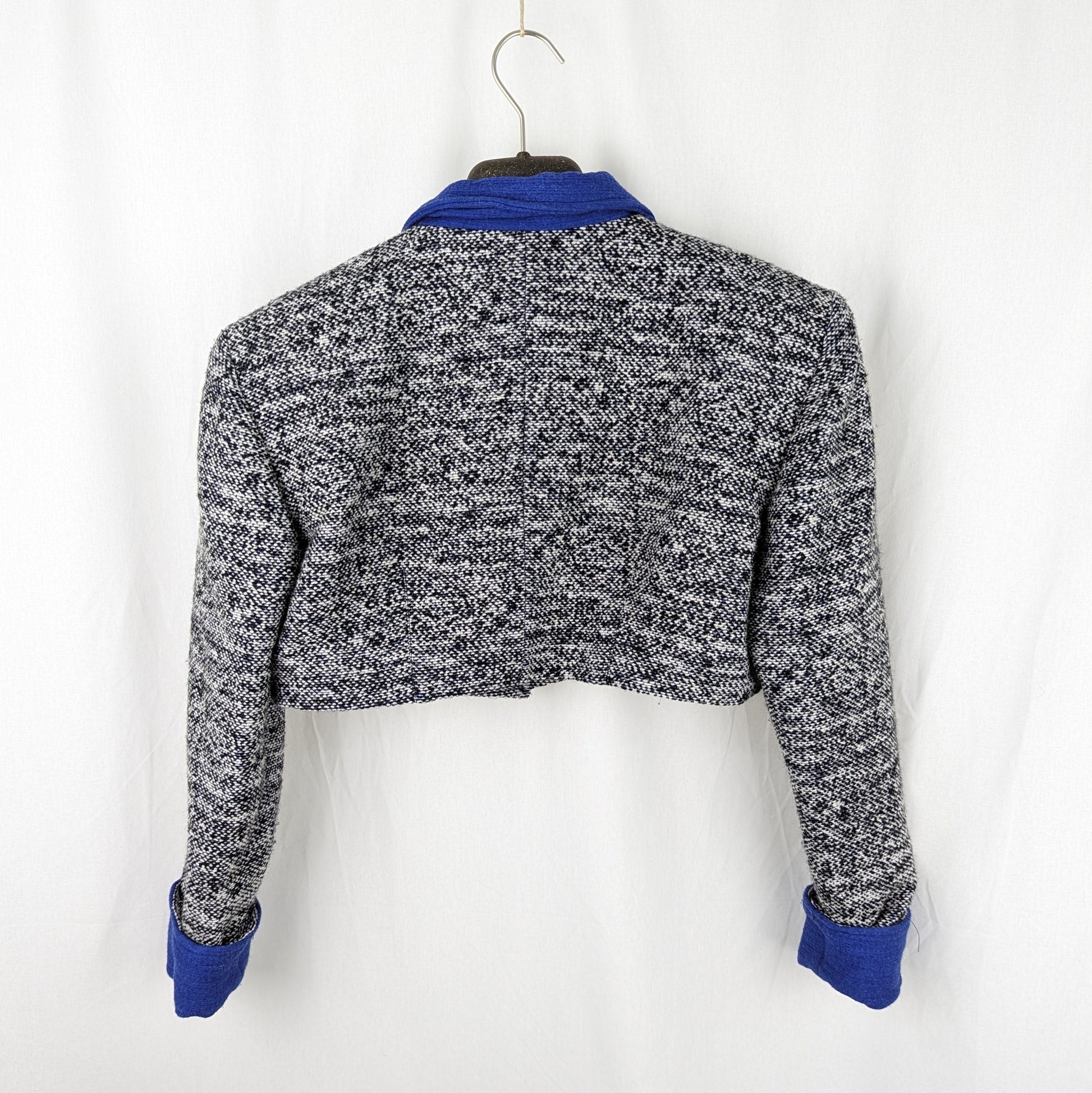 Kuratierter Vintage Onlineshop nachhaltige Secondhand Kleidung online kaufen, Online Shop Vintage, Vintage Online Shop, Second Hand Online Shop, gebraucht, zweite Hand, reused, preloved, Y2K, thriftshop, thriftstore, thrifting, thrift shop, thrift store