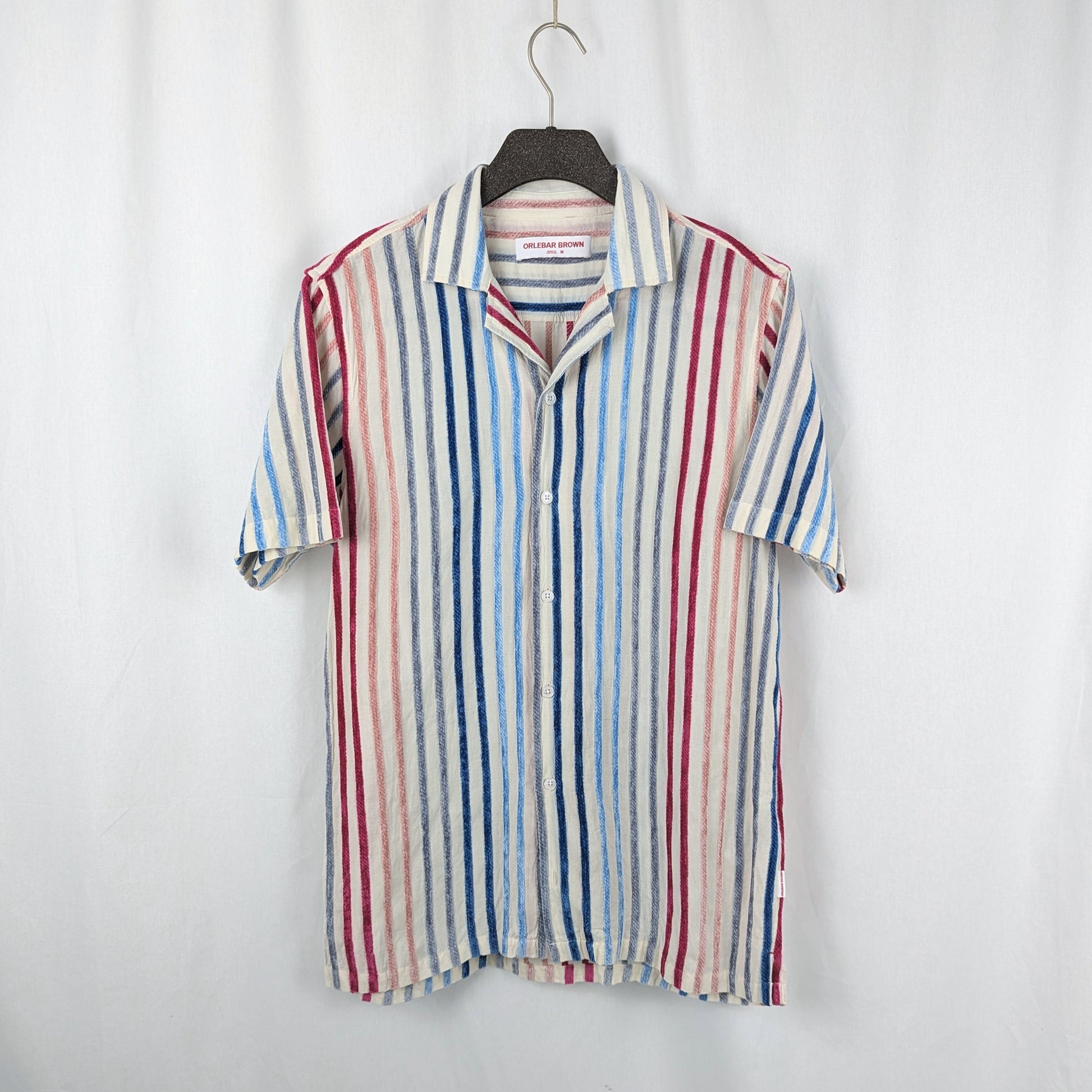 Kuratierter Vintage Onlineshop nachhaltige Secondhand Kleidung online kaufen, Online Shop Vintage, Vintage Online Shop, Second Hand Online Shop, gebraucht, zweite Hand, reused, preloved, Y2K, thriftshop, thriftstore, thrifting, thrift shop, thrift store