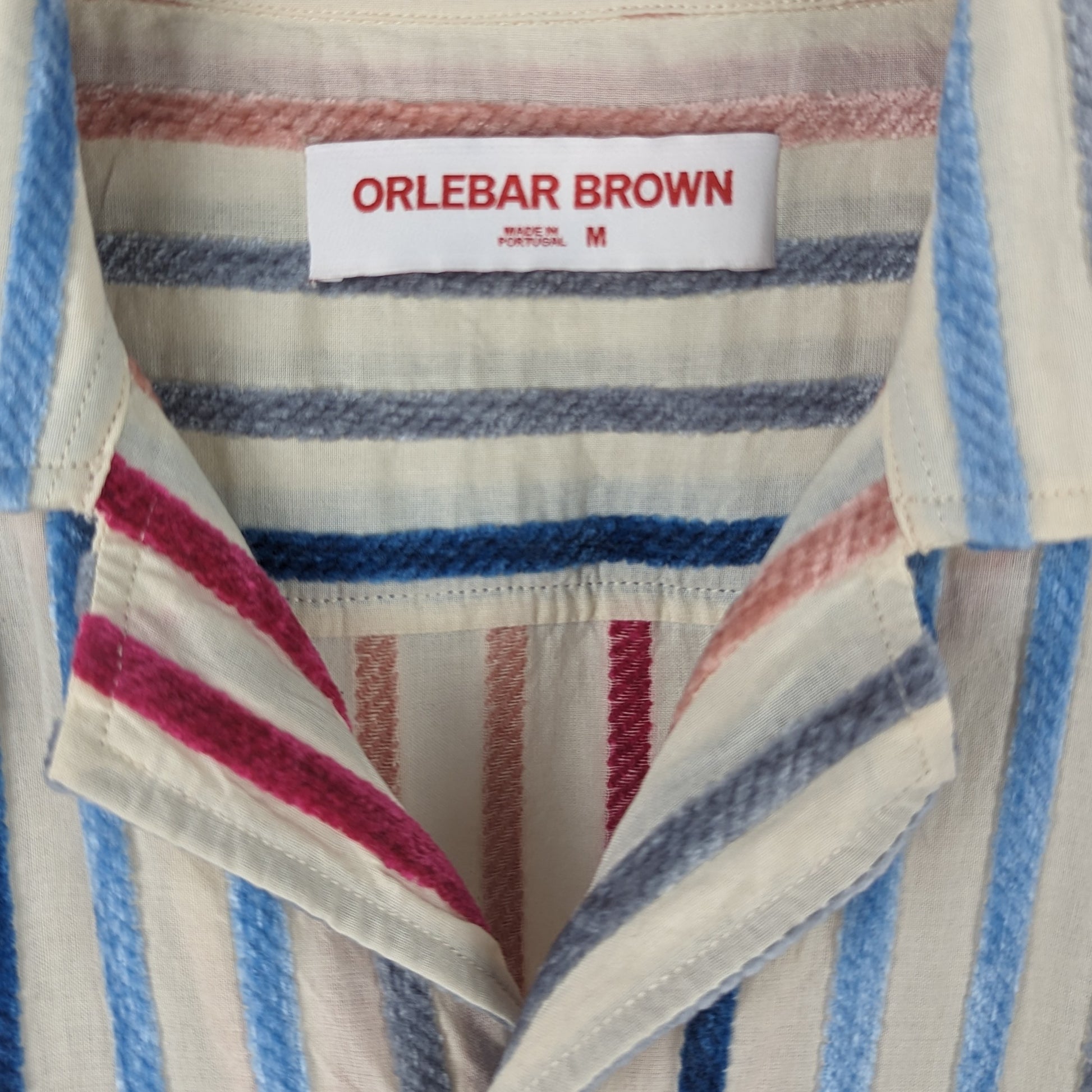Kuratierter Vintage Onlineshop nachhaltige Secondhand Kleidung online kaufen, Online Shop Vintage, Vintage Online Shop, Second Hand Online Shop, gebraucht, zweite Hand, reused, preloved, Y2K, thriftshop, thriftstore, thrifting, thrift shop, thrift store