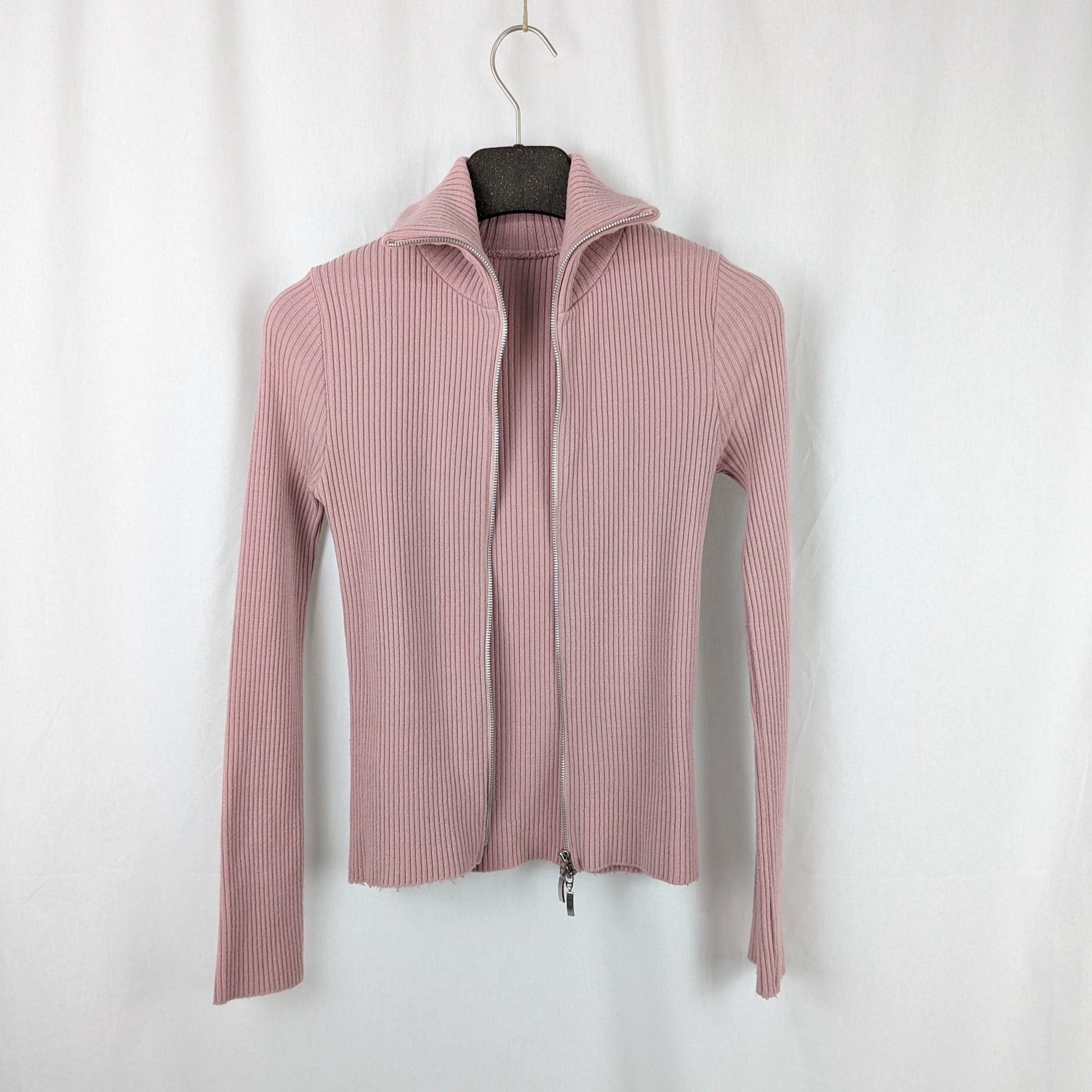 Kuratierter Vintage Onlineshop nachhaltige Secondhand Kleidung online kaufen, Online Shop Vintage, Vintage Online Shop, Second Hand Online Shop, gebraucht, zweite Hand, reused, preloved, Y2K, thriftshop, thriftstore, thrifting, thrift shop, thrift store