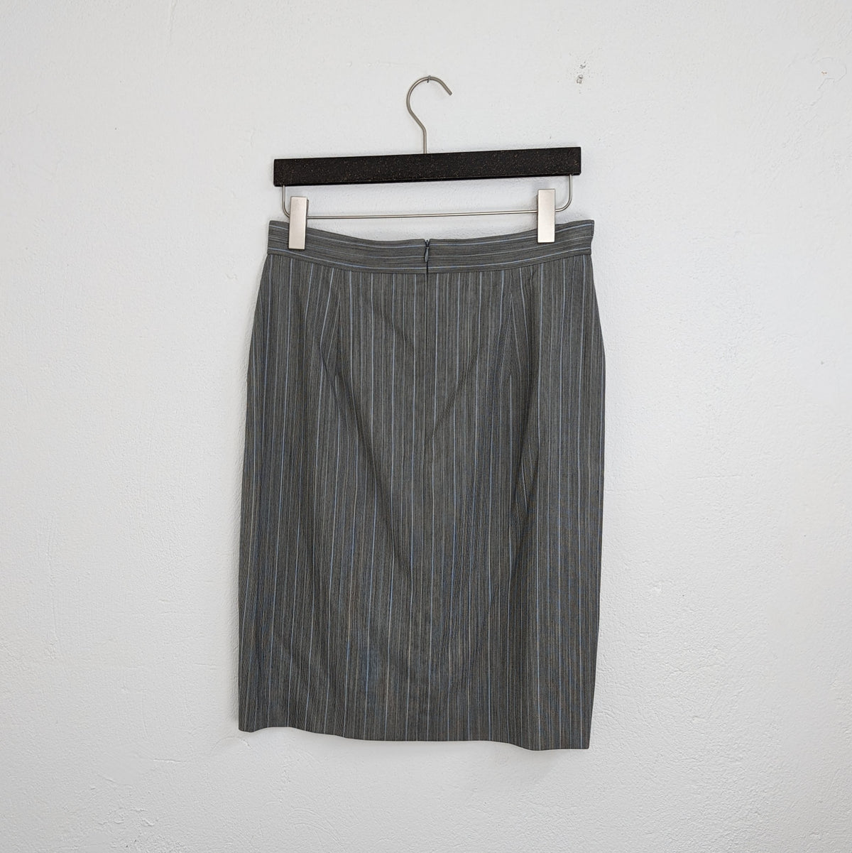 Kuratierter Vintage Onlineshop nachhaltige Secondhand Kleidung online kaufen, Online Shop Vintage, Vintage Online Shop, Second Hand Online Shop, gebraucht, zweite Hand, reused, preloved, Y2K, thriftshop, thriftstore, thrifting, thrift shop, thrift store