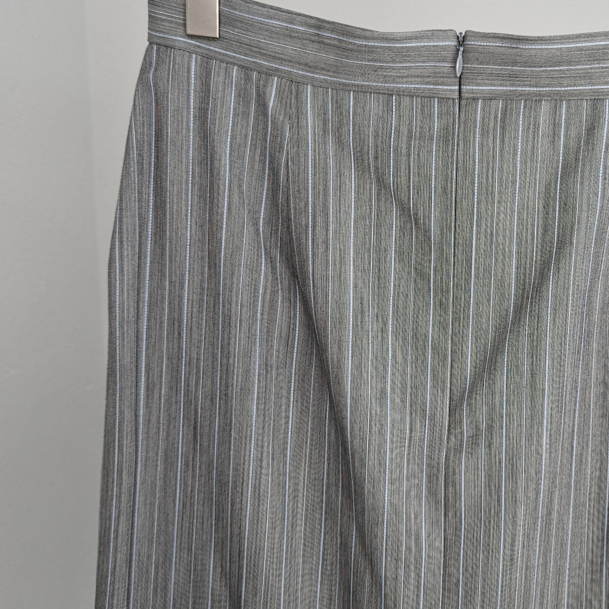 Kuratierter Vintage Onlineshop nachhaltige Secondhand Kleidung online kaufen, Online Shop Vintage, Vintage Online Shop, Second Hand Online Shop, gebraucht, zweite Hand, reused, preloved, Y2K, thriftshop, thriftstore, thrifting, thrift shop, thrift store