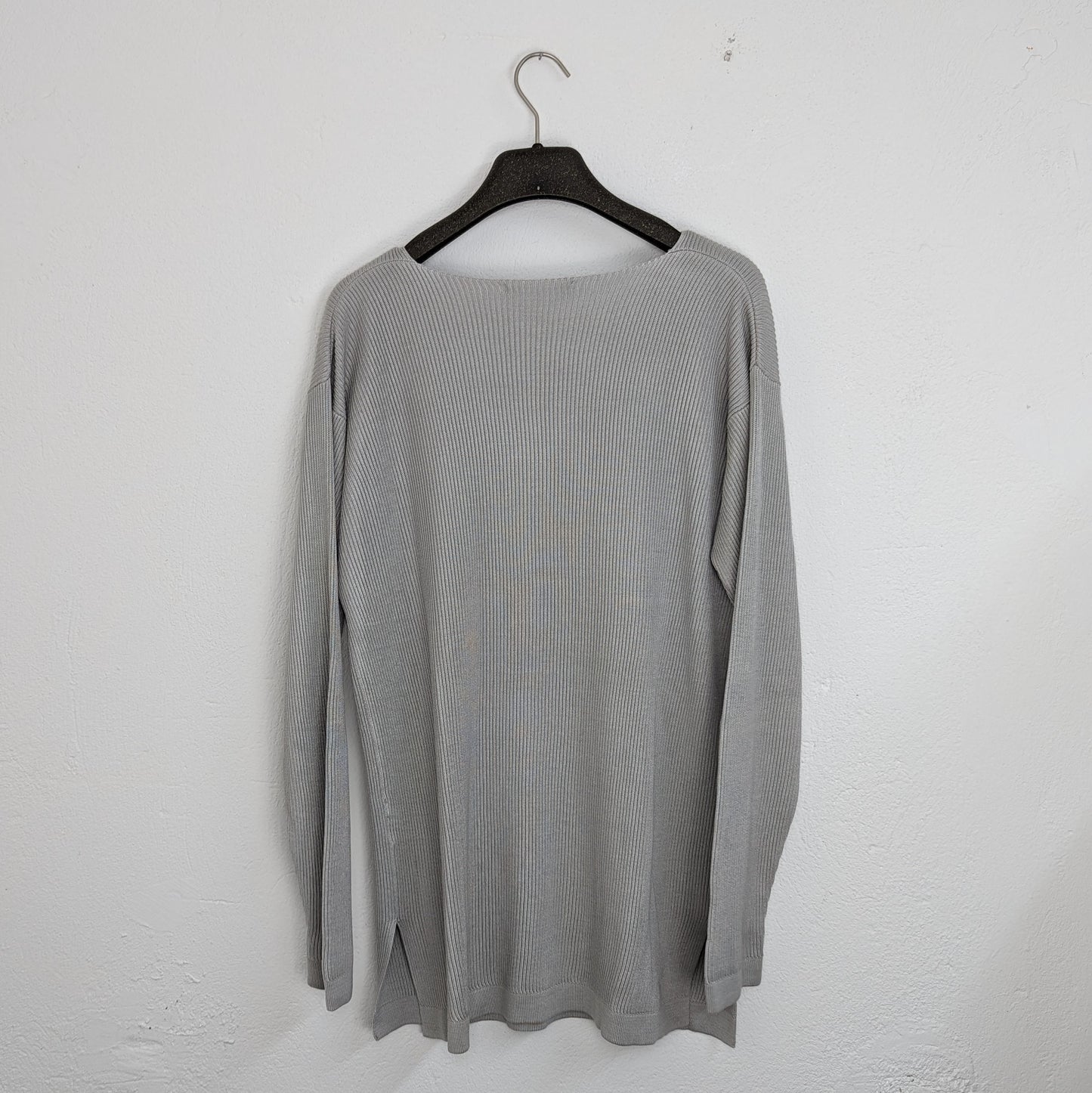 Kuratierter Vintage Onlineshop nachhaltige Secondhand Kleidung online kaufen, Online Shop Vintage, Vintage Online Shop, Second Hand Online Shop, gebraucht, zweite Hand, reused, preloved, Y2K, thriftshop, thriftstore, thrifting, thrift shop, thrift store