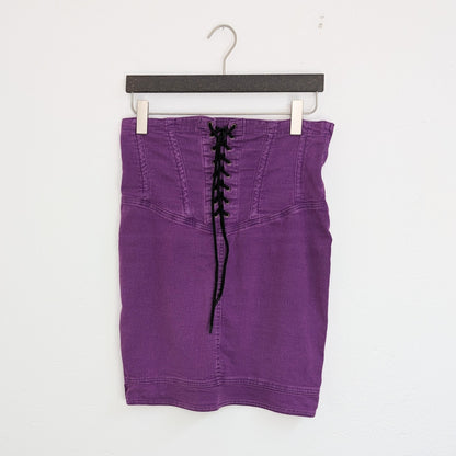 Kuratierter Vintage Onlineshop nachhaltige Secondhand Kleidung online kaufen, Online Shop Vintage, Vintage Online Shop, Second Hand Online Shop, gebraucht, zweite Hand, reused, preloved, Y2K, thriftshop, thriftstore, thrifting, thrift shop, thrift store