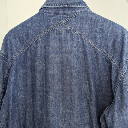 Kuratierter Vintage Onlineshop nachhaltige Secondhand Kleidung online kaufen, Online Shop Vintage, Vintage Online Shop, Second Hand Online Shop, gebraucht, zweite Hand, reused, preloved, Y2K, thriftshop, thriftstore, thrifting, thrift shop, thrift store