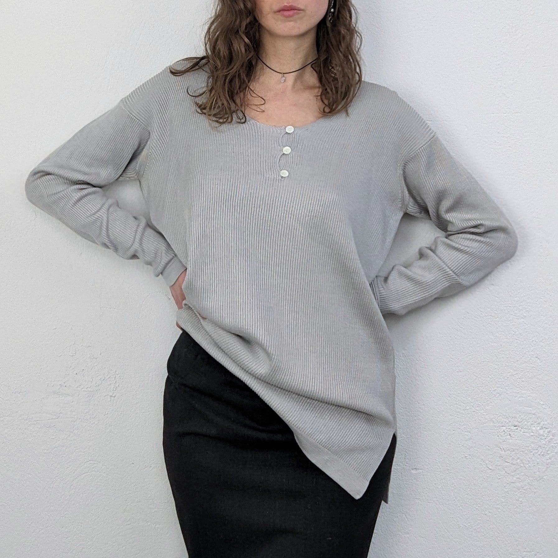 Kuratierter Vintage Onlineshop nachhaltige Secondhand Kleidung online kaufen, Online Shop Vintage, Vintage Online Shop, Second Hand Online Shop, gebraucht, zweite Hand, reused, preloved, Y2K, thriftshop, thriftstore, thrifting, thrift shop, thrift store