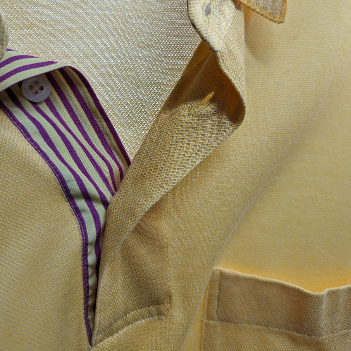 Kuratierter Vintage Onlineshop nachhaltige Secondhand Kleidung online kaufen, Online Shop Vintage, Vintage Online Shop, Second Hand Online Shop, gebraucht, zweite Hand, reused, preloved, Y2K, thriftshop, thriftstore, thrifting, thrift shop, thrift store