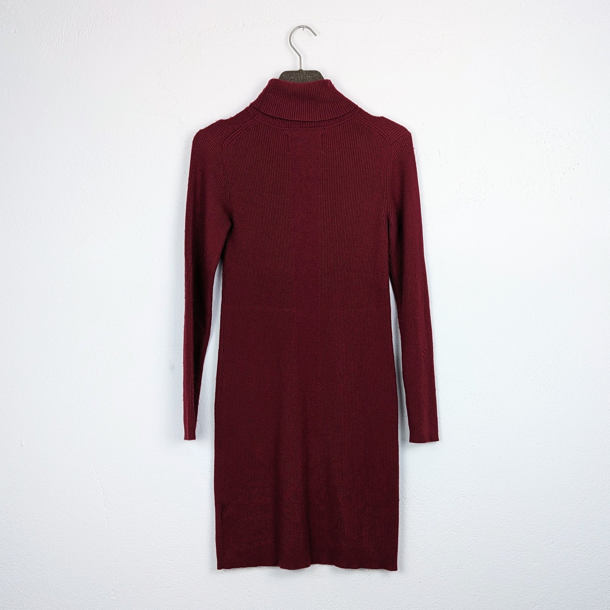 Kuratierter Vintage Onlineshop nachhaltige Secondhand Kleidung online kaufen, Online Shop Vintage, Vintage Online Shop, Second Hand Online Shop, gebraucht, zweite Hand, reused, preloved, Y2K, thriftshop, thriftstore, thrifting, thrift shop, thrift store